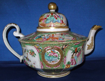 Rose Medallion Tea Pot