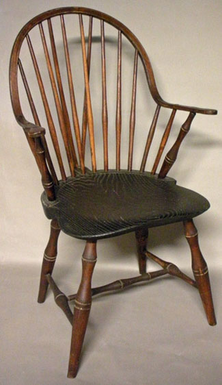 Brace Back Continuous Arm Windsor Chair Branded E. TRACY