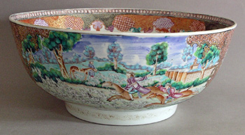 Rare Chinese Export Hunt Bowl