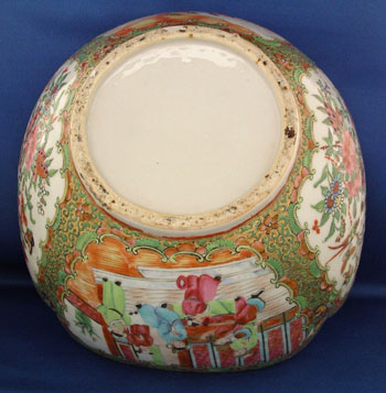 Rose Medallion Cut Corner Bowl