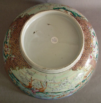 Rare Chinese Export Hunt Bowl